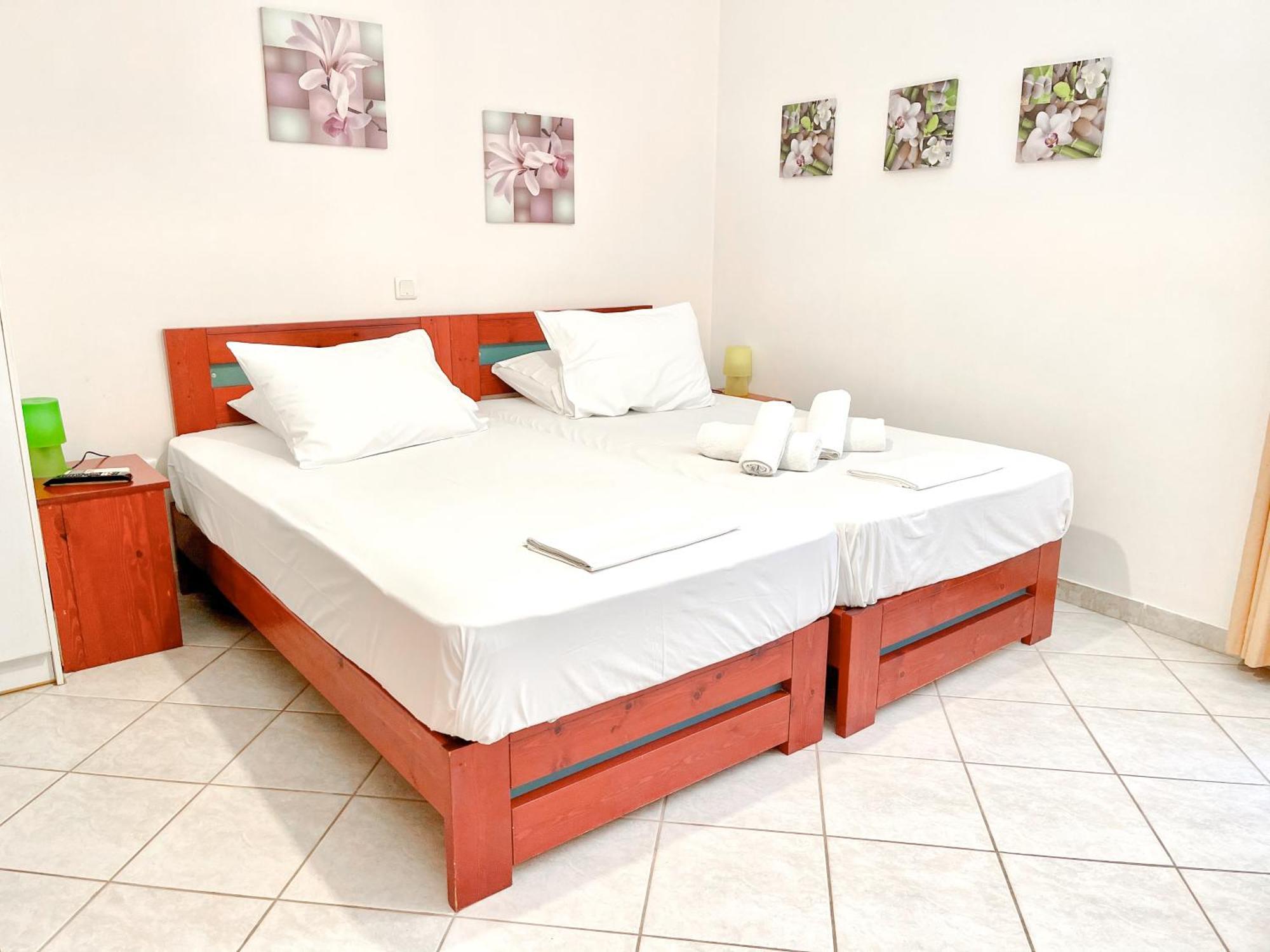 Xenios Zeus Rooms Koroni  Exterior foto
