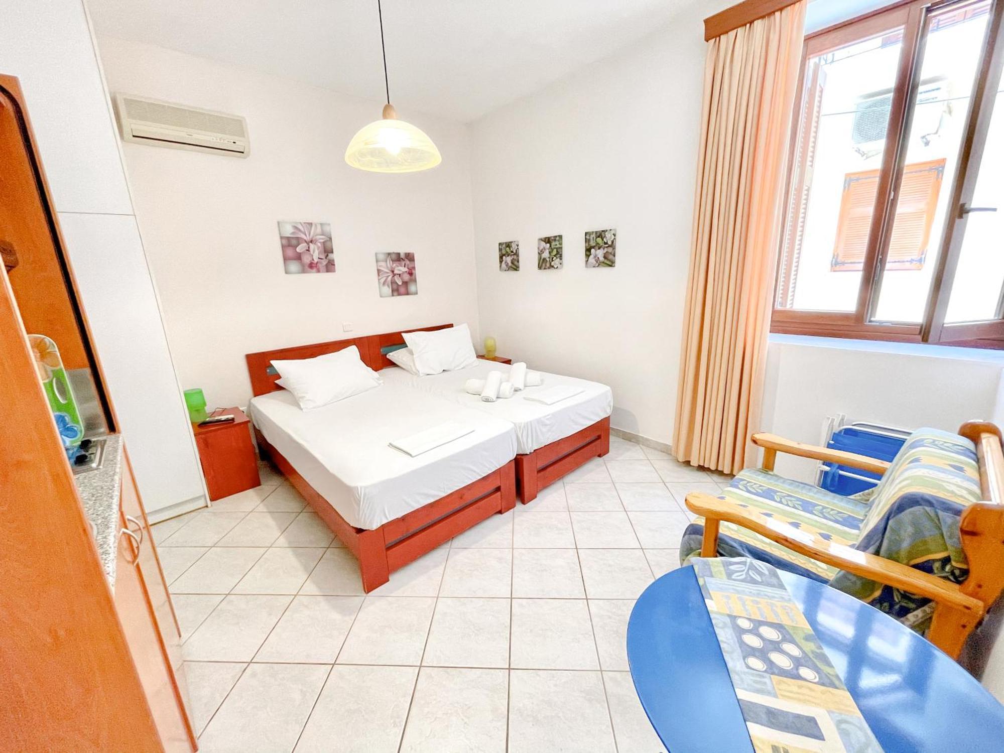 Xenios Zeus Rooms Koroni  Exterior foto