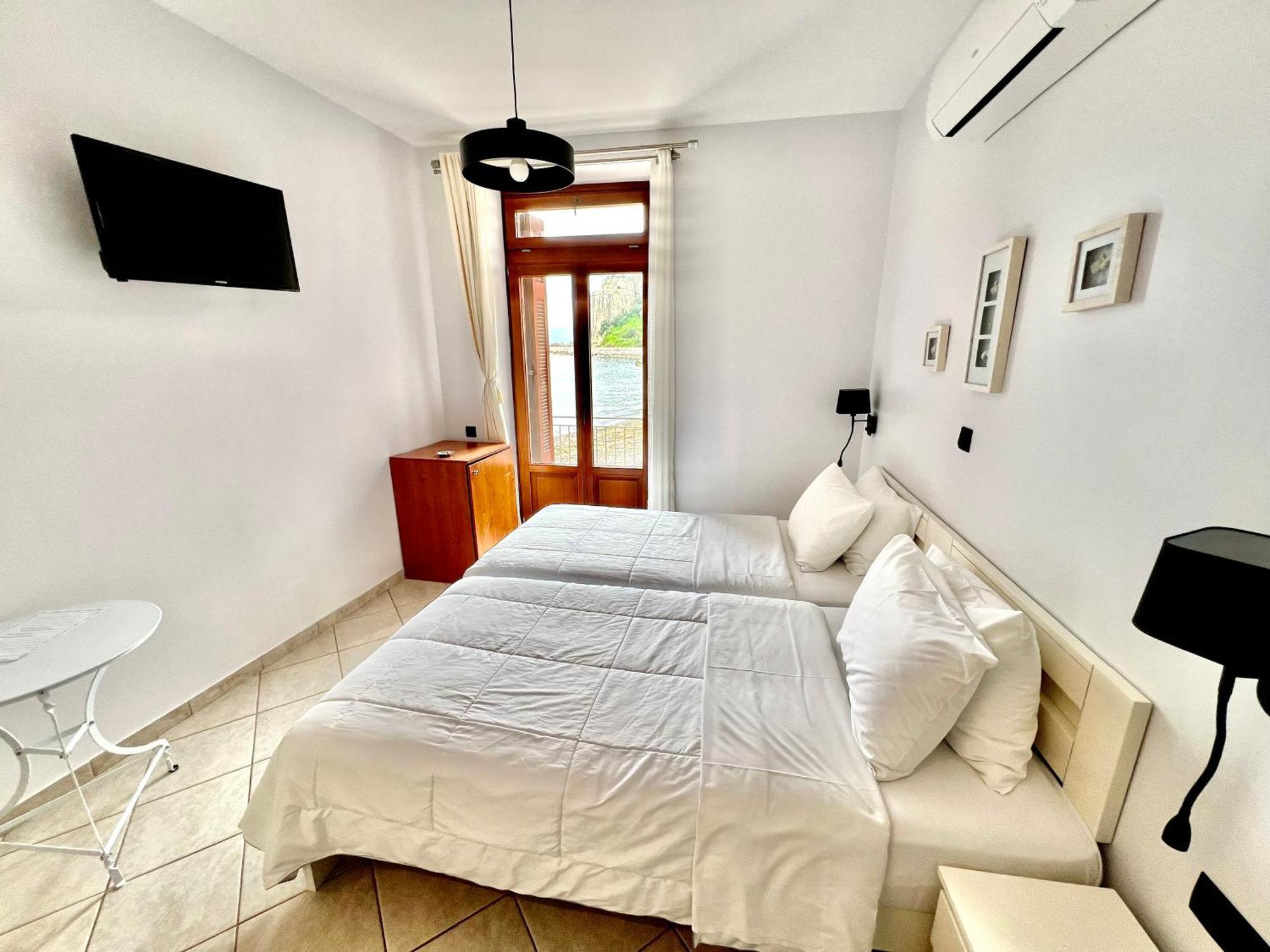 Xenios Zeus Rooms Koroni  Exterior foto